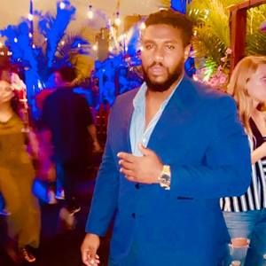 Meet your Posher, Marvin